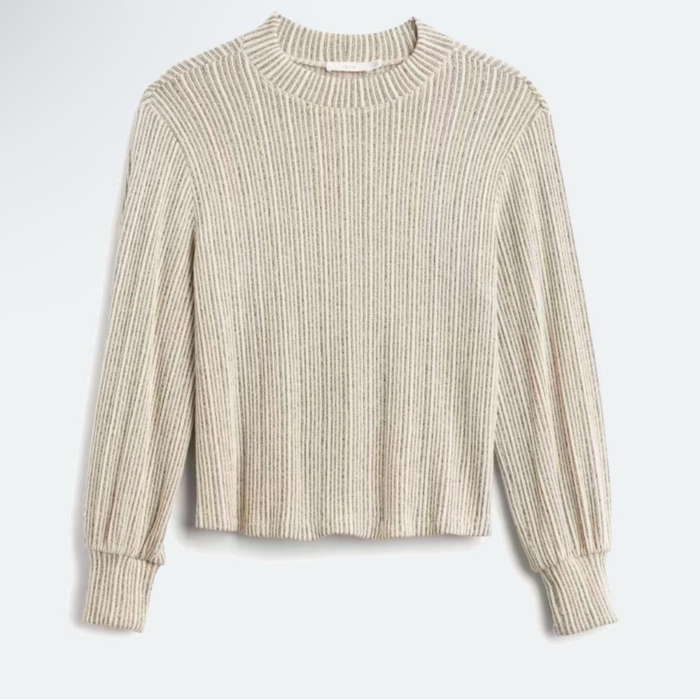 Lush Sleeve Knit Top